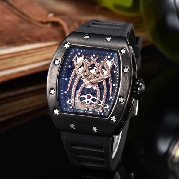 2023 all the crime quartz watch dial work, leisure fashion scanning tick sports watches, Slivery;brown
2023 all the crime quartz watch dial work, leisure fashion scanning tick sports watches, Slivery;brown