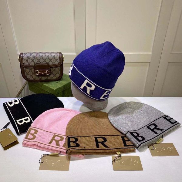 2023 new winter desingers luxurys beanie warm knitted cap ear protection casual temperament cold cap ski caps europe tide 5 colors option to, Blue;gray
2023 new winter desingers luxurys beanie warm knitted cap ear protection casual temperament cold cap ski caps europe tide 5 colors option to, Blue;gray