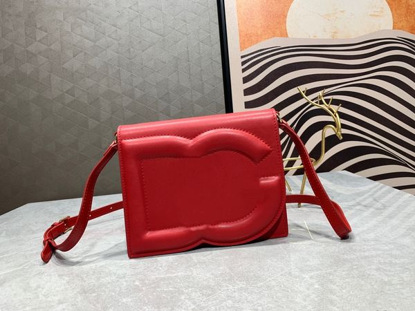 level dg designer bag fashion handbags shoulder luxury bags metal chain women handbag genuine leather bag flip cover designerbag899 messenge
level dg designer bag fashion handbags shoulder luxury bags metal chain women handbag genuine leather bag flip cover designerbag899 messenge