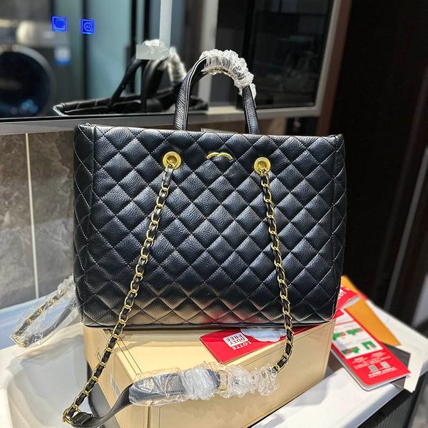 large capacity retro portable women tote bag black luxury outdoor travel shoulder bag classic handbag trend crossbody designer bag pochette
large capacity retro portable women tote bag black luxury outdoor travel shoulder bag classic handbag trend crossbody designer bag pochette