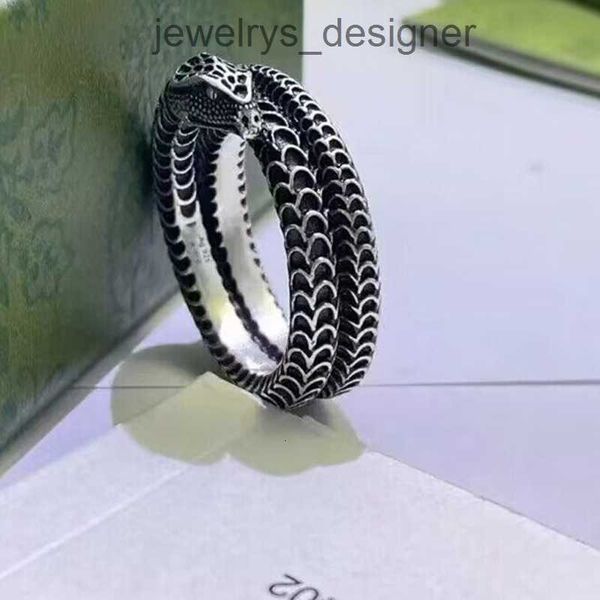 fashion mens love ring ghost snake letter luxury silver plated couple rings womens designer jewelry gifts
fashion mens love ring ghost snake letter luxury silver plated couple rings womens designer jewelry gifts