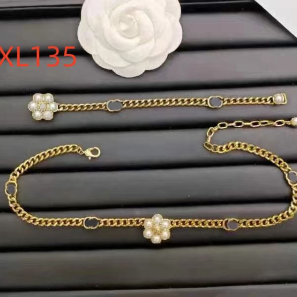 designer letter pendant necklaces 18k gold plated crysatl rhinestone pearl necklace for women wedding party luxury jewerlry accessories, Silver
designer letter pendant necklaces 18k gold plated crysatl rhinestone pearl necklace for women wedding party luxury jewerlry accessories, Silver