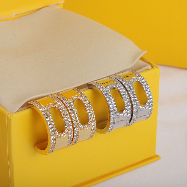 2023 womens premium gold earring designer stud earring luxury brand letter design earrings fashion jewelry a9, Golden;silver
2023 womens premium gold earring designer stud earring luxury brand letter design earrings fashion jewelry a9, Golden;silver