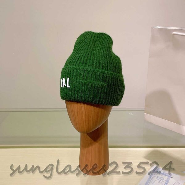 bl dark green fur cap classic b letter knitted hat, stylish and handsome, autumn and winter fashion items, designer hats, thick and warm, me, Blue;gray
bl dark green fur cap classic b letter knitted hat, stylish and handsome, autumn and winter fashion items, designer hats, thick and warm, me, Blue;gray
