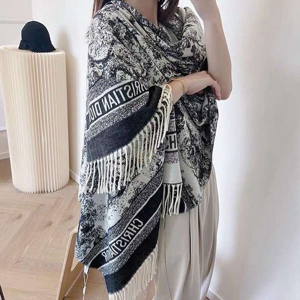 zhao liying shawl wrap air conditioned room office autumn warmth long dual use winter imitation cashmere scarf, Blue;gray
zhao liying shawl wrap air conditioned room office autumn warmth long dual use winter imitation cashmere scarf, Blue;gray