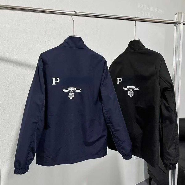 business casual jackets men double-sided coat luxury designer jacket logo embroidered zipper jacket men's parka stand up collar clothin, Black;brown
business casual jackets men double-sided coat luxury designer jacket logo embroidered zipper jacket men's parka stand up collar clothin, Black;brown
