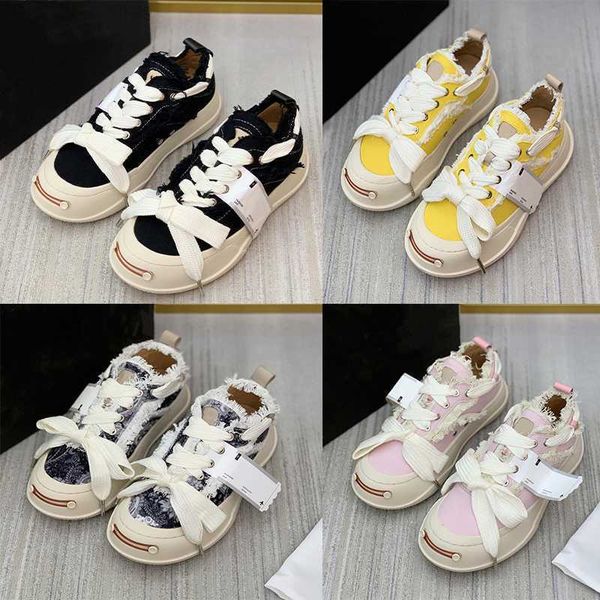 luxury designer casual shoes women washed canvas leather stitching smile beggar shoe cute ladies lace-up low cut walking shoes men platform, Black
luxury designer casual shoes women washed canvas leather stitching smile beggar shoe cute ladies lace-up low cut walking shoes men platform, Black