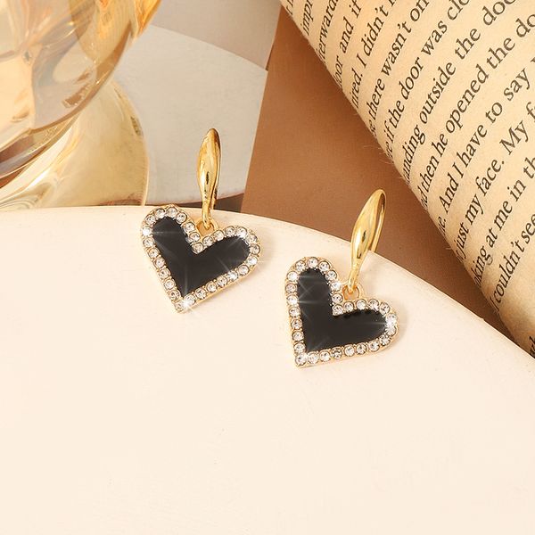 plated 925 silver luxury brand designers letters stud geometric famous women round crystal rhinestone earring wedding perty jewerlry circula, Golden;silver
plated 925 silver luxury brand designers letters stud geometric famous women round crystal rhinestone earring wedding perty jewerlry circula, Golden;silver