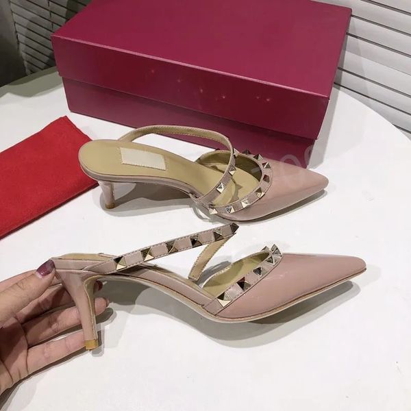 with box ladies dress shoes calfskin patent leather studs heeled pumps 65mm designer high heels womens heel luxury stiletto sneakers slingba, Black
with box ladies dress shoes calfskin patent leather studs heeled pumps 65mm designer high heels womens heel luxury stiletto sneakers slingba, Black