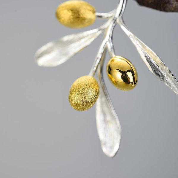 stud lotus fun olive leaves branch fruits unusual earrings for women real sterling sier original statement wedding fine jewelry, Golden;silver
stud lotus fun olive leaves branch fruits unusual earrings for women real sterling sier original statement wedding fine jewelry, Golden;silver
