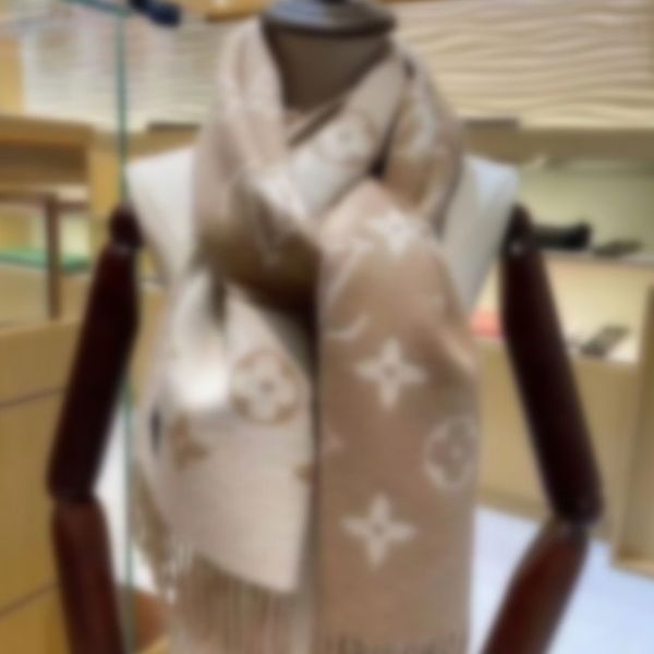 designer scarf mens luxury designers scarf womens four seasons silk shawl fashion letter scarf size 180x65cm optional, Blue;gray
designer scarf mens luxury designers scarf womens four seasons silk shawl fashion letter scarf size 180x65cm optional, Blue;gray