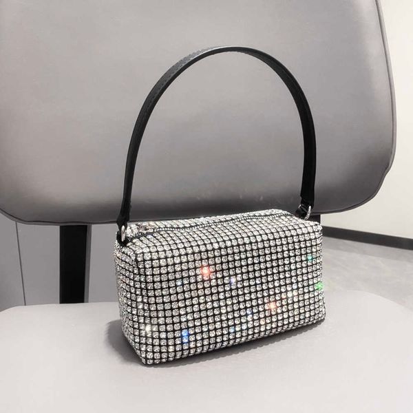 handle rhinestones evening bag silver crystal bling handle bags for women purses and handbags luxury designer women's bag
handle rhinestones evening bag silver crystal bling handle bags for women purses and handbags luxury designer women's bag