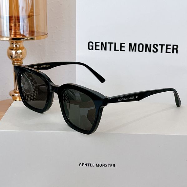 high-quality gentle monster sunglasses cat eye men's and women's oval sunglasses, White;black
high-quality gentle monster sunglasses cat eye men's and women's oval sunglasses, White;black