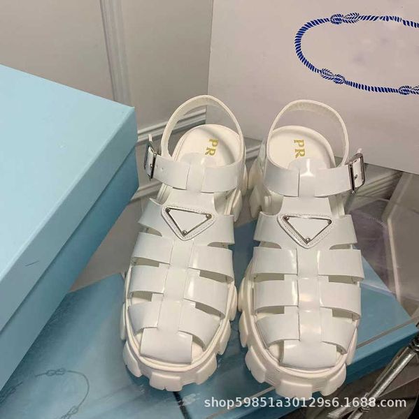 home version sponge cake thick sole raised woven sandals triangle logo hollowed out breathable baotou roman a straight buckle, Black
home version sponge cake thick sole raised woven sandals triangle logo hollowed out breathable baotou roman a straight buckle, Black