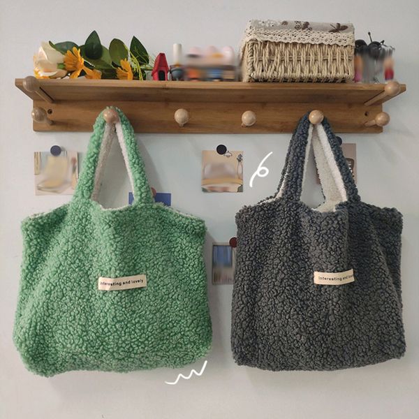 evening bags shoulder bag female plush student bookbags two side available design fashion women shopping large capacity faux fur tote 230826
evening bags shoulder bag female plush student bookbags two side available design fashion women shopping large capacity faux fur tote 230826