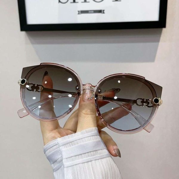 sunglasses for women street s streams disco jumping seaside ultraviolet ray protection summer style fashion, White;black
sunglasses for women street s streams disco jumping seaside ultraviolet ray protection summer style fashion, White;black
