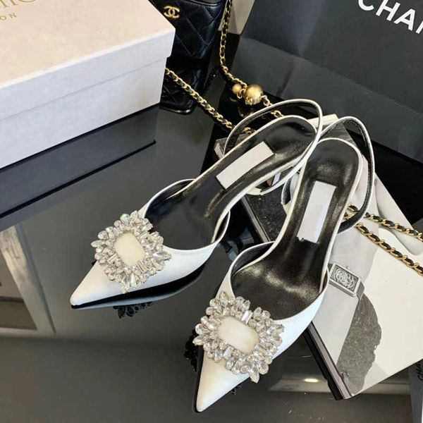 edition summer water diamond square button pointed shallow mouth french sandals women's bag head back hollow heels
edition summer water diamond square button pointed shallow mouth french sandals women's bag head back hollow heels