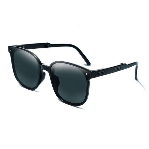 underreef glasses anti ultraviolet sunglasses ins tide foldable for women, White;black
underreef glasses anti ultraviolet sunglasses ins tide foldable for women, White;black