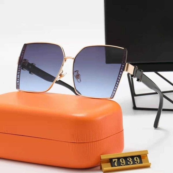 luxury brand new sunglasses women's trend large frame fashion versatile boom glasses, White;black
luxury brand new sunglasses women's trend large frame fashion versatile boom glasses, White;black