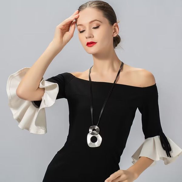 fashion stylish statement chunky pendant necklaces exaggerated party jewelry for women party girls, Silver
fashion stylish statement chunky pendant necklaces exaggerated party jewelry for women party girls, Silver