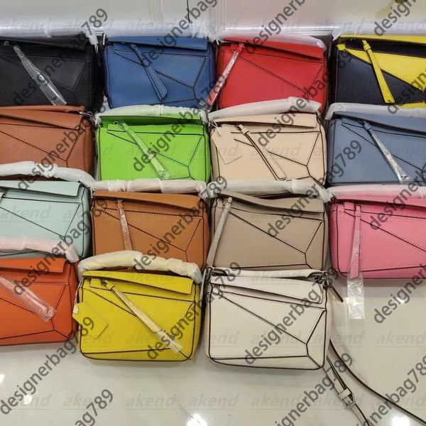 designer tote shoulder fashion messenger bags woman graffit nylon leather crossbody bag genuine famous handbags splicing lady wallet purses
designer tote shoulder fashion messenger bags woman graffit nylon leather crossbody bag genuine famous handbags splicing lady wallet purses