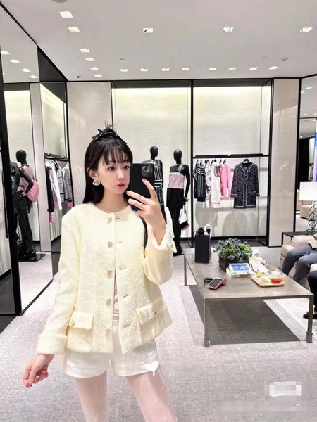2022 women vintage designer tweed blazer jacket coat female milan runway designer dress causal long sleeve clothing suit p10, Black
2022 women vintage designer tweed blazer jacket coat female milan runway designer dress causal long sleeve clothing suit p10, Black