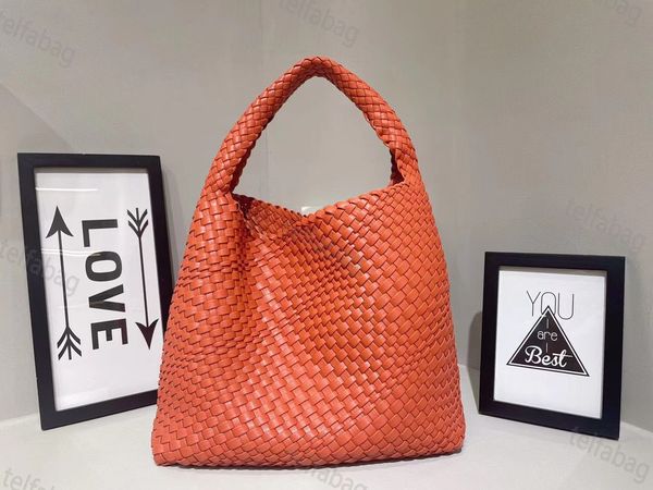 23ss weaving drawstring crossbody bag bottegas v andiamo handbag soft sheepskin work shoulder bags10a figure buckle briefcase designer intre
23ss weaving drawstring crossbody bag bottegas v andiamo handbag soft sheepskin work shoulder bags10a figure buckle briefcase designer intre