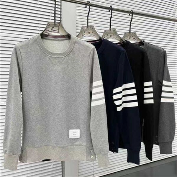 9bw8 men's hoodies sweatshirts strength tb classic sweater men's and women's four bar fashion brand loose cotton round neck, Black
9bw8 men's hoodies sweatshirts strength tb classic sweater men's and women's four bar fashion brand loose cotton round neck, Black