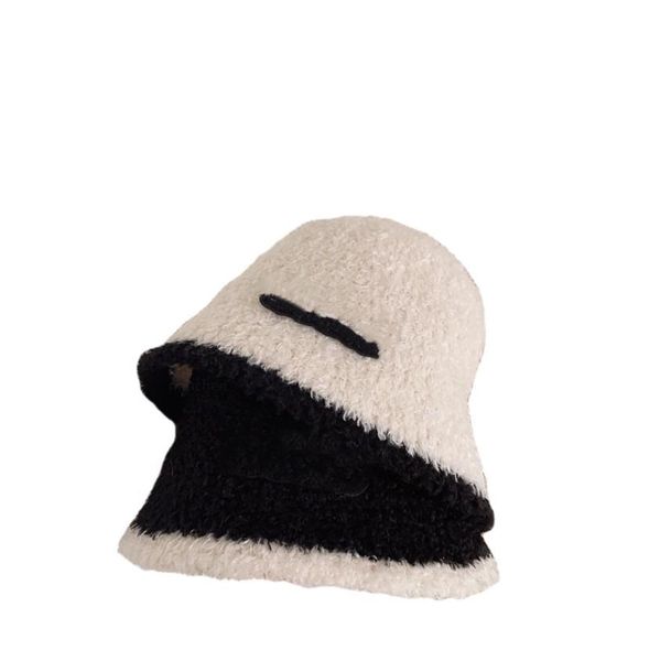 women's fashionable and warm knit hat with comfortable feel for autumn and winter travel and warm matching, Blue;gray
women's fashionable and warm knit hat with comfortable feel for autumn and winter travel and warm matching, Blue;gray