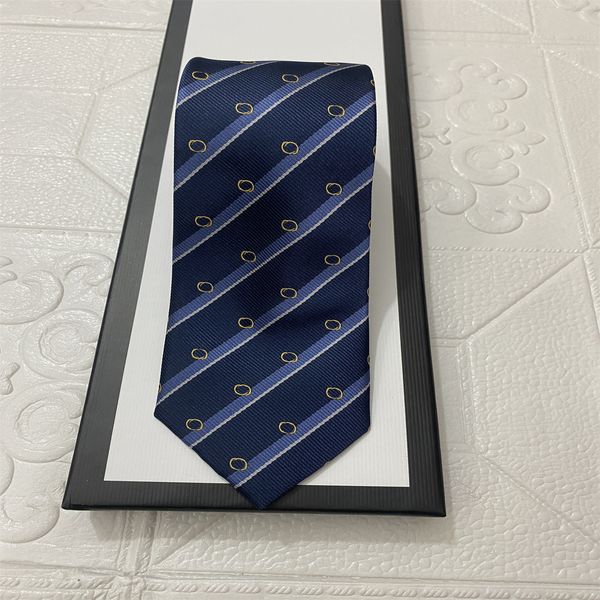 yy2023 men's tie designer men's silk tie letter jacquard woven tie, hand-made, a variety of styles men's wedding casual and b, Blue;purple
yy2023 men's tie designer men's silk tie letter jacquard woven tie, hand-made, a variety of styles men's wedding casual and b, Blue;purple