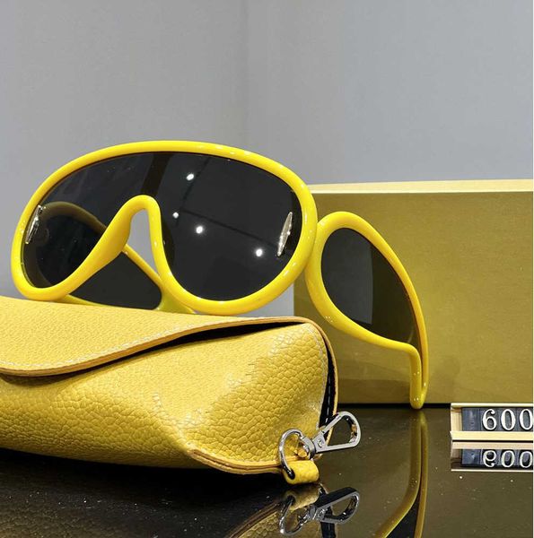 luxury designer sunglasses fashion brand large frame for women men traveling sunglass pilot sport lunette de soleil, White;black
luxury designer sunglasses fashion brand large frame for women men traveling sunglass pilot sport lunette de soleil, White;black