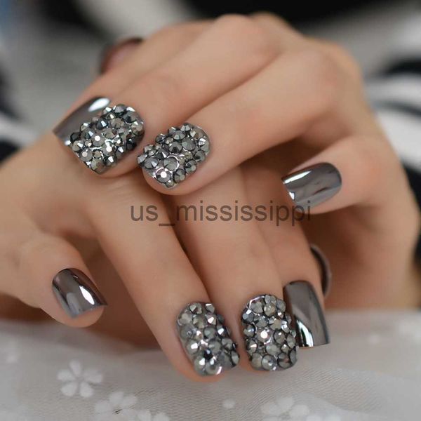 false nails punk dark smoky gray reflective mirror metal plating false french nail tips punk metallic diamond fake nails with glue sticker x, Red;gold
false nails punk dark smoky gray reflective mirror metal plating false french nail tips punk metallic diamond fake nails with glue sticker x, Red;gold