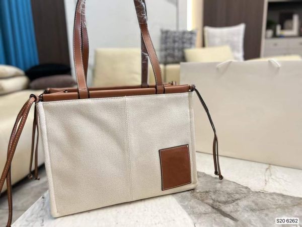 fashion high-quality canvas bag luxurys tote bag shopping bag fashion handbag one-shoulder city women's diagonal beach bag handbag ladi
fashion high-quality canvas bag luxurys tote bag shopping bag fashion handbag one-shoulder city women's diagonal beach bag handbag ladi