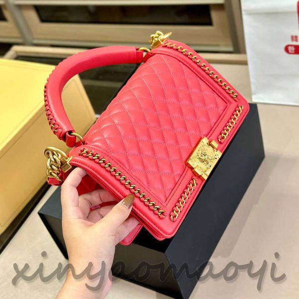 red bag designer bag, mom bag, women's shoulder bag, tote bag, chain bag, small square bag 820655
red bag designer bag, mom bag, women's shoulder bag, tote bag, chain bag, small square bag 820655