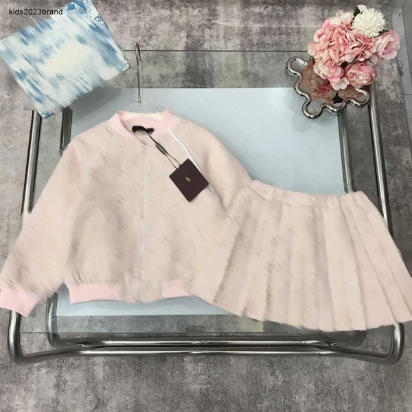 designer girls dress suits autumn sets size 100-150 cm 2pcs floral letter full print design zippered jacket and pleated skirt aug24, White
designer girls dress suits autumn sets size 100-150 cm 2pcs floral letter full print design zippered jacket and pleated skirt aug24, White