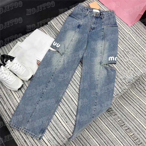 letter print ripped denim pants for women designer high grade jeans girl street style straight leg pant, Black
letter print ripped denim pants for women designer high grade jeans girl street style straight leg pant, Black
