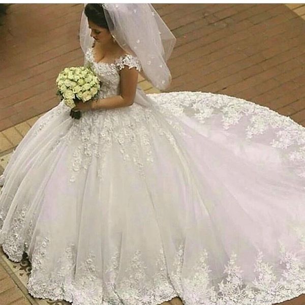 vintage african 3d floral lace wedding dresses off shoulder sleeveless appliques bridal gowns chapel train robe de mariee 2024, White
vintage african 3d floral lace wedding dresses off shoulder sleeveless appliques bridal gowns chapel train robe de mariee 2024, White