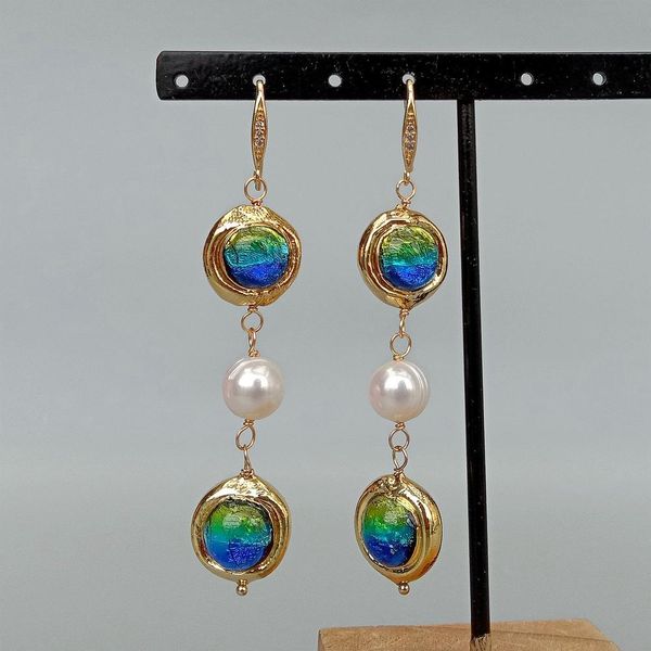 knot freshwater cultured white keshi pearl blue murano glass dangle hook earrings, Silver
knot freshwater cultured white keshi pearl blue murano glass dangle hook earrings, Silver
