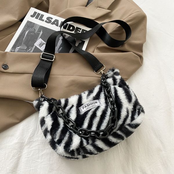 evening bags ins fashion women zebra pattern mini shoulder female winter plush underarm leopard fluffy tote 230826
evening bags ins fashion women zebra pattern mini shoulder female winter plush underarm leopard fluffy tote 230826