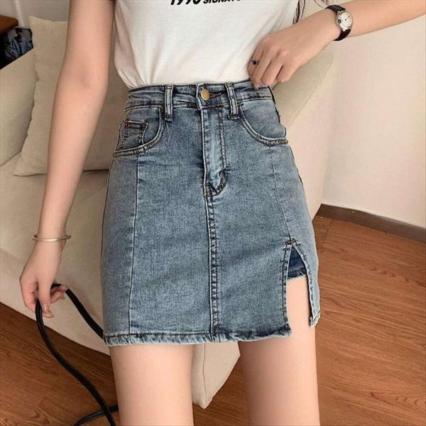 stretching denim skirt for women high waist slimming a line anti revealing short with bag and buttocks, Black
stretching denim skirt for women high waist slimming a line anti revealing short with bag and buttocks, Black