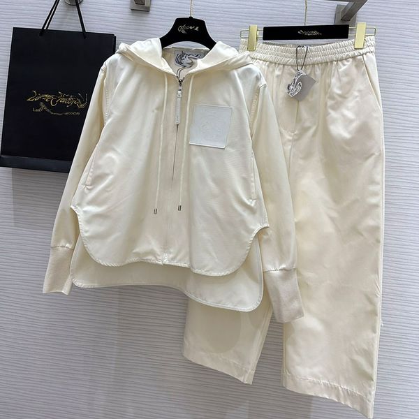 2023 zip up hoodie two-piece sweater jacket high waisted wide leg capris autumn new hooded windbreaker, White
2023 zip up hoodie two-piece sweater jacket high waisted wide leg capris autumn new hooded windbreaker, White