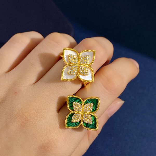 2023 new brand luxury four leaf clover designer band rings for women girls sweet flower shining crystal diamond love ring party wedding jewe, Silver
2023 new brand luxury four leaf clover designer band rings for women girls sweet flower shining crystal diamond love ring party wedding jewe, Silver