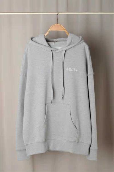 23aw isabel marant designer sweatshirt new fashion sweater casual embroidery letter hooded pullover sweatshirt women loose long sleeve fashi, Black
23aw isabel marant designer sweatshirt new fashion sweater casual embroidery letter hooded pullover sweatshirt women loose long sleeve fashi, Black