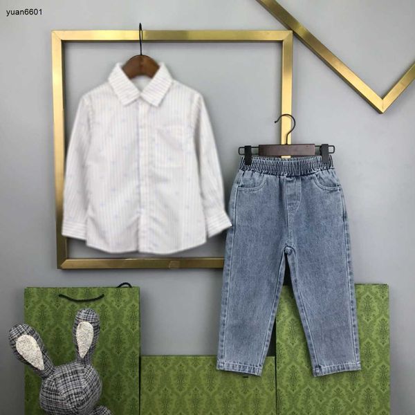 luxury designer baby clothes autumn sets kids tracksuits size 100150 cm 2pcs vertical pattern design lapel shirt and elastic waist jeans aug, White
luxury designer baby clothes autumn sets kids tracksuits size 100150 cm 2pcs vertical pattern design lapel shirt and elastic waist jeans aug, White