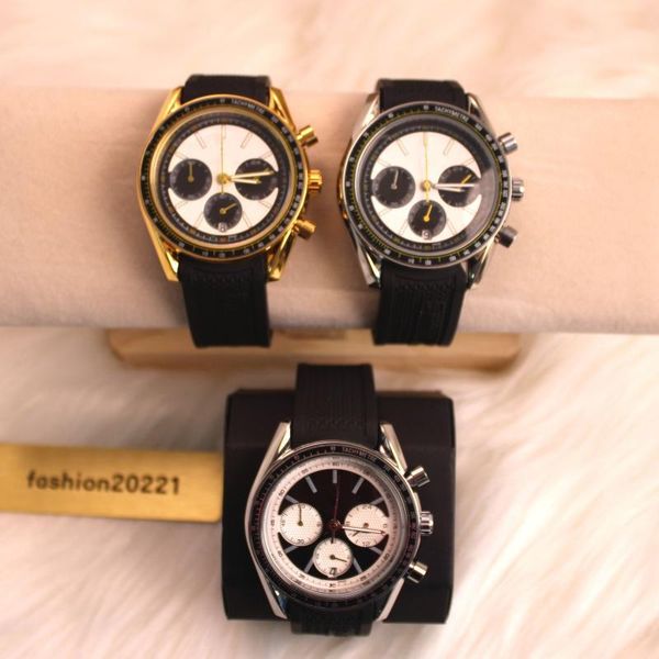 Designer Mens Woman Man Quartz Watch Moon Watches Speed Six Hands Timing Mineral Reinforced Glass Brand Chronograph Clock Rubber es fashion luxury top watches
Designer Mens Woman Man Quartz Watch Moon Watches Speed Six Hands Timing Mineral Reinforced Glass Brand Chronograph Clock Rubber es fashion luxury top watches