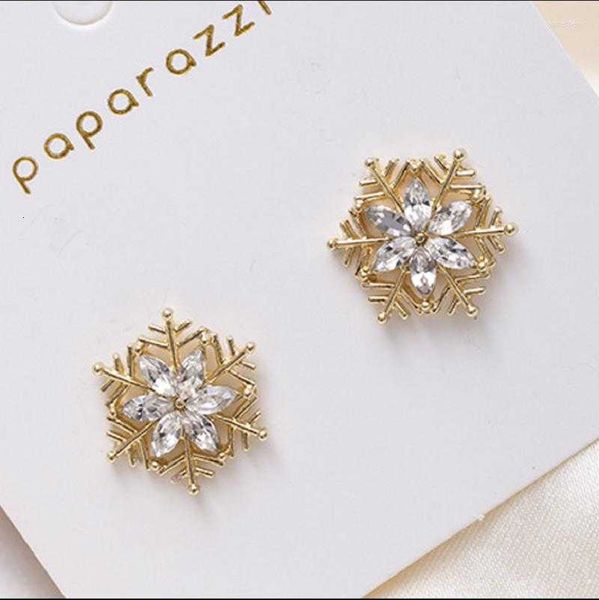 stud earrings colorful l fashion and delicate 925 sterling silver snowflakes shape inlay imitation diamond for women jewelry, Golden;silver
stud earrings colorful l fashion and delicate 925 sterling silver snowflakes shape inlay imitation diamond for women jewelry, Golden;silver