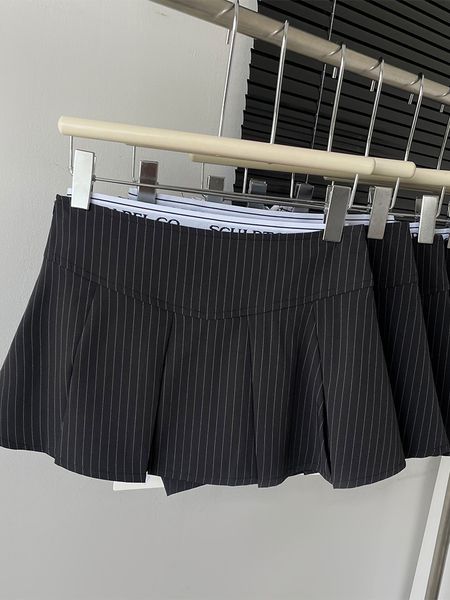 skirts 2023 women patchwork design mini classic vintage striped female a line high waist y2k pleated preppy style 230826, Black
skirts 2023 women patchwork design mini classic vintage striped female a line high waist y2k pleated preppy style 230826, Black
