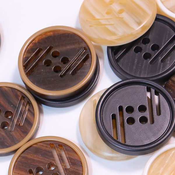 White, black, color, large round edge resin buttons, suit button accessories, two eye bread buttons, wide edge, white lining, windbreaker button accessories
White, black, color, large round edge resin buttons, suit button accessories, two eye bread buttons, wide edge, white lining, windbreaker button accessories