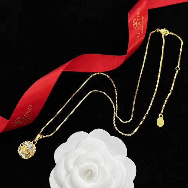 designer necklace valentino luxury french valentines letter v large diamond versatile lovely women's ins wind super sweet mesh red earr, Black
designer necklace valentino luxury french valentines letter v large diamond versatile lovely women's ins wind super sweet mesh red earr, Black