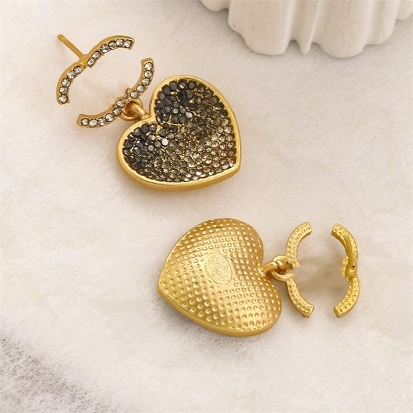 18k gold plated luxury brand designers c letters stud geometric famous women diamond earrings wedding party jewelry accessories, Golden;silver
18k gold plated luxury brand designers c letters stud geometric famous women diamond earrings wedding party jewelry accessories, Golden;silver